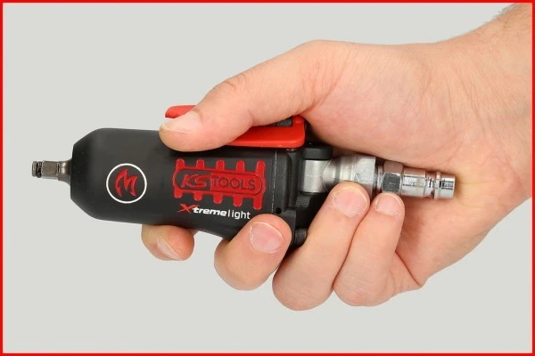 KS Tools 1/4" MONSTER Xtremelight Mini-Druckluft-Schlagschrauber Mit Umschaltwippe, 108Nm, 515.1470 5 KS Tools 1/4" MONSTER Xtremelight Mini-Druckluft-Schlagschrauber Mit Umschaltwippe, 108Nm, 515.1470 – Bild 3