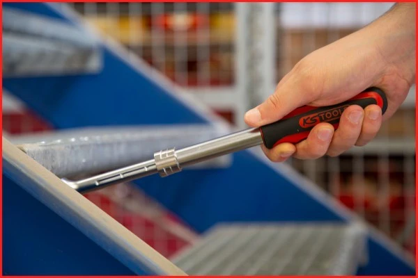 KS Tools 1/2" SlimPOWER Teleskop-Gelenk-Umschaltknarre, 72 Zahn, 914.1220 6 KS Tools 1/2" SlimPOWER Teleskop-Gelenk-Umschaltknarre, 72 Zahn, 914.1220 – Bild 4