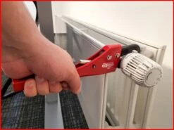 KS Tools Einhand-Ratschen-Rohrzange Mit Verstellbarem Kopf, 111.3540 -Ks Tools FOT ANW ALG ZA 111 3540 AW1 SALL AING V1 600x600 600x600